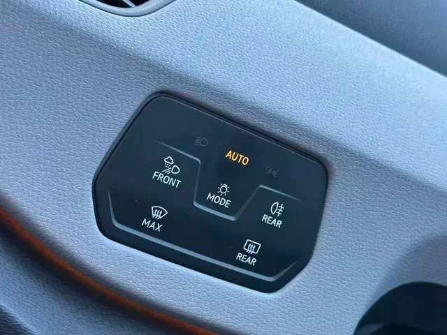 Volkswagen ID.3 — Фото автомобиля 16