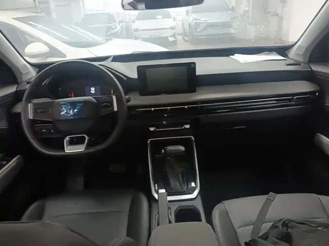 Wuling Xingchi — Фото автомобиля 9