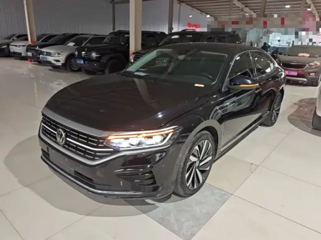 Фотография автомобиля — Volkswagen Passat