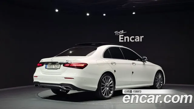 Mercedes-Benz E-Class W213 — Фото автомобиля 2