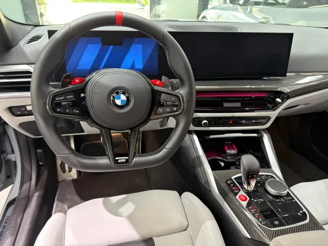 BMW M4 — Фото автомобиля 7