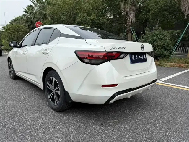 Nissan Sylphy — Фото автомобиля 4