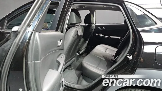 Hyundai Kona Kona (New) — Фото автомобиля 19