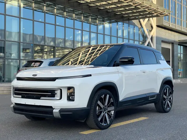 Фотография автомобиля — Geely ICON