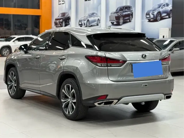 Lexus RX — Фото автомобиля 11