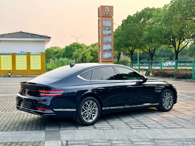 Genesis G80 — Фото автомобиля 20
