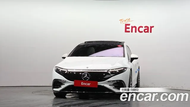 Mercedes-Benz EQS — Фото автомобиля 3