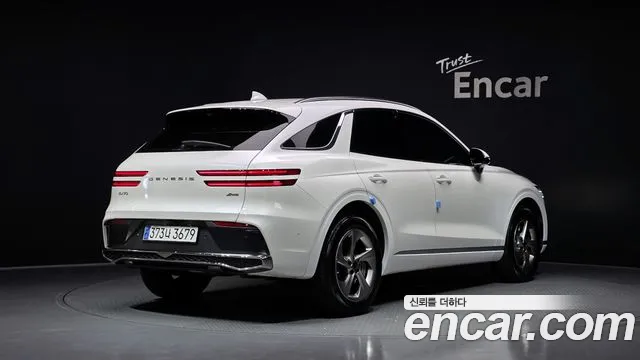 Genesis GV70 2.5T Бензин AWD — Фото автомобиля 2