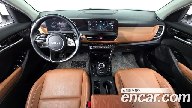Kia Seltos — Фото автомобиля 10