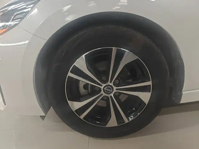 Nissan Sylphy — Фото автомобиля 22