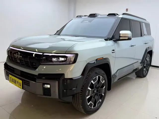 Фотография автомобиля — BYD FangChengBao Leopard 8