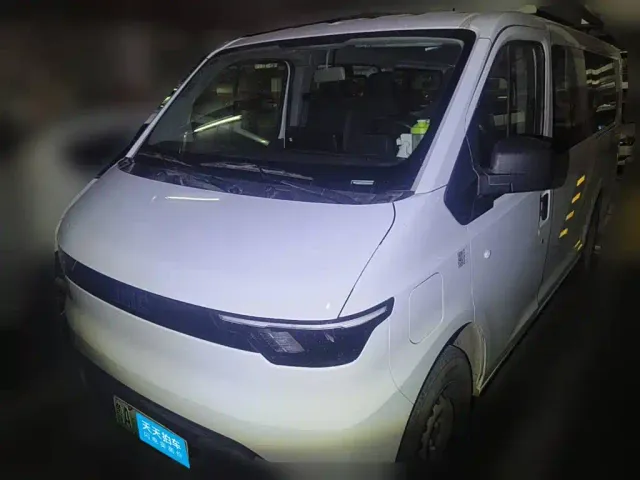 Фотография автомобиля — JMC E-Fushun