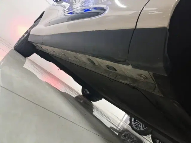 IM Motors LS6 — Фото автомобиля 19