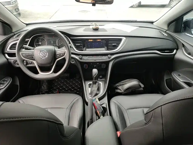 Buick Excelle — Фото автомобиля 9