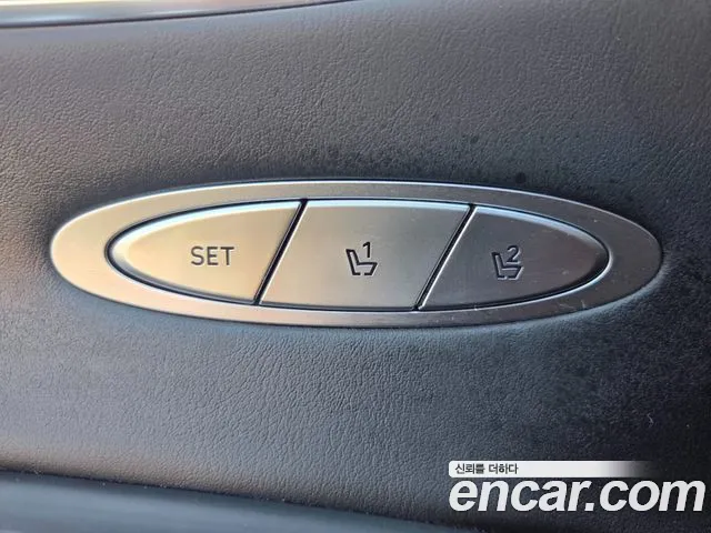 Genesis GV70 — Фото автомобиля 18