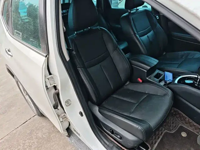 Nissan X-Trail — Фото автомобиля 24