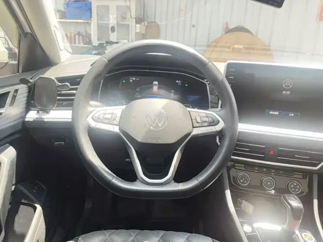 Volkswagen Sagitar — Фото автомобиля 10
