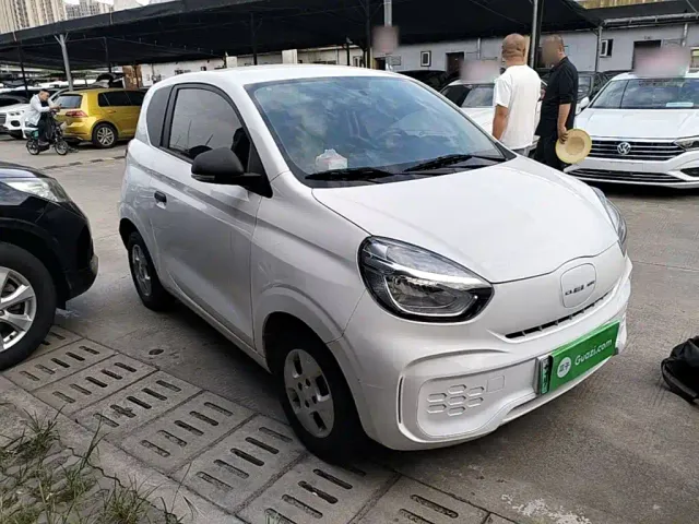 Roewe Clever — Фото автомобиля 21
