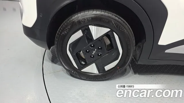 Kia EV3 — Фото автомобиля 5