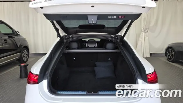 Mercedes-Benz EQS — Фото автомобиля 17