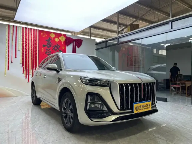 Hongqi HS5 — Фото автомобиля 7