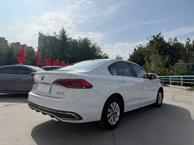 Volkswagen Bora — Фото автомобиля 13