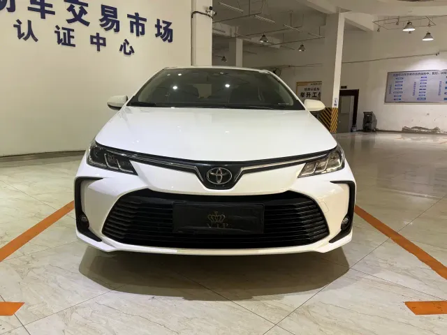 Toyota Corolla — Фото автомобиля 2