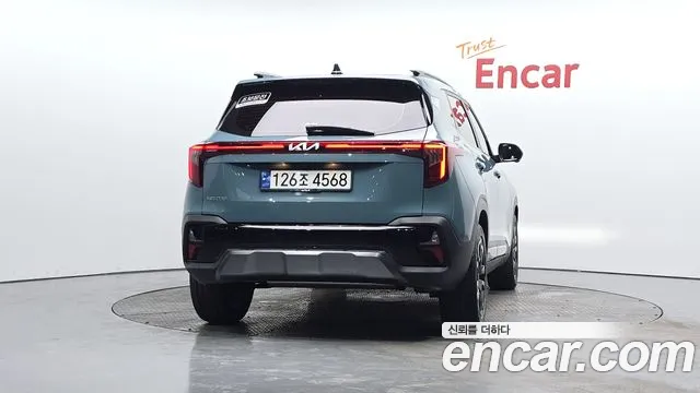 Kia Seltos Бензин 1.6 турбо 2WD — Фото автомобиля 4