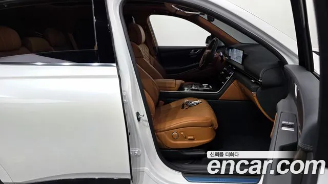 Genesis GV80 — Фото автомобиля 16