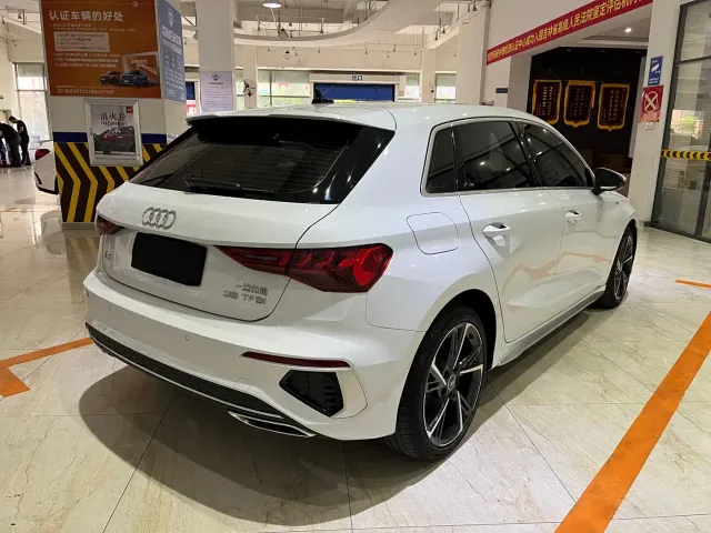 Audi A3 — Фото автомобиля 4