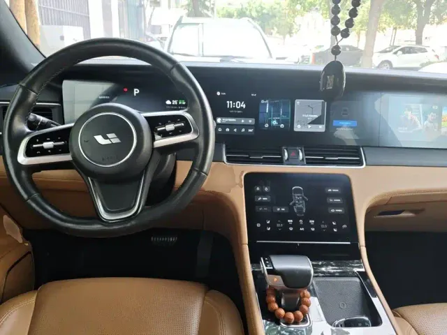 Li Auto ONE — Фото автомобиля 10