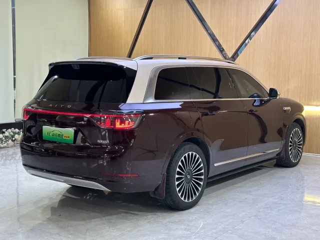 AITO Wenjie AITO M9 2026 Extended Range Ultra Edition 52kWh 6-seater — Фото автомобиля 23