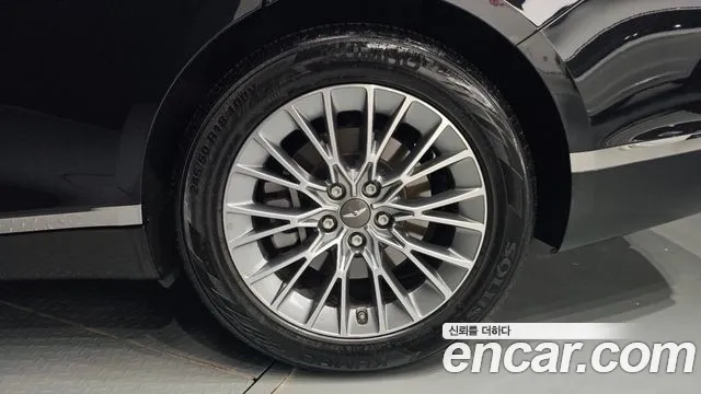 Genesis G80 RG3 — Фото автомобиля 6