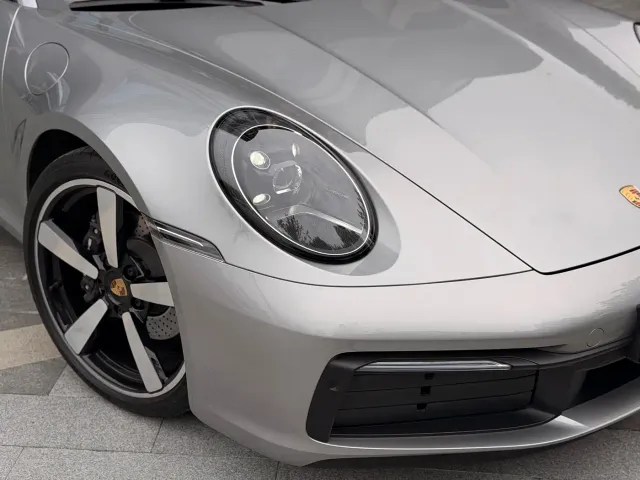 Porsche 911 — Фото автомобиля 9