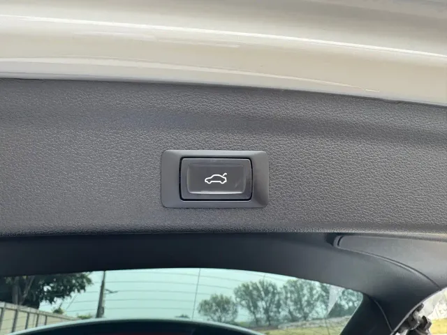 Audi Audi Q3 2024 35 TFSI Progressive Elegance — Фото автомобиля 29