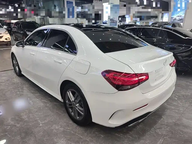 Mercedes-Benz A-Class — Фото автомобиля 4