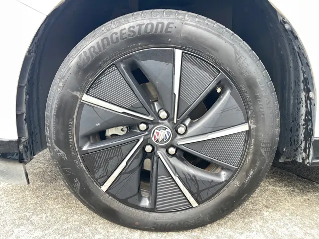 Buick Velite 6 — Фото автомобиля 11