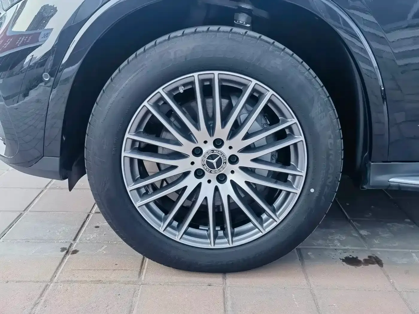 Mercedes-Benz Mercedes-Benz GLC 2025 Facelift GLC 300 L 4MATIC Dynamic 5-seater — Фото автомобиля 19
