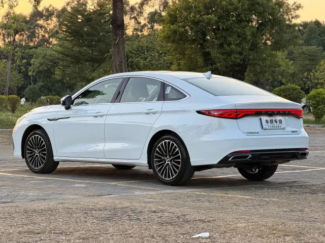 Chery Arrizo 8 PRO — Фото автомобиля 6