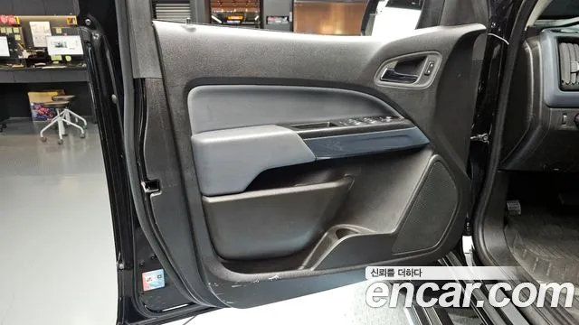 ChevroletGMDaewoo Colorado Real Colorado 3.6 Z71-X Midnight 4WD — Фото автомобиля 24