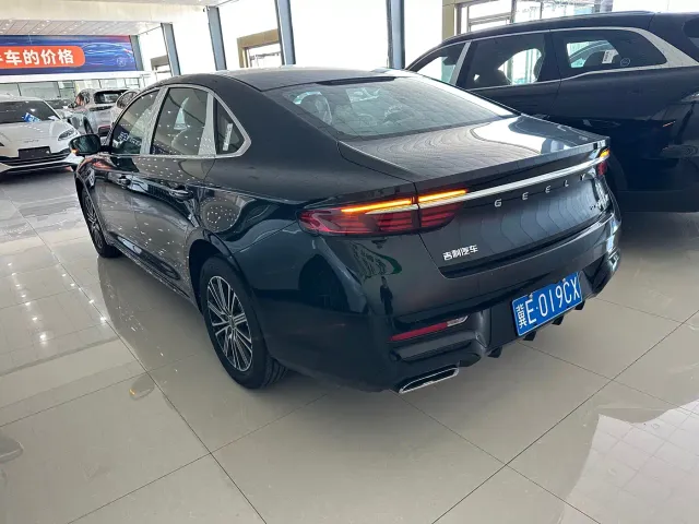 Geely Xingrui — Фото автомобиля 7