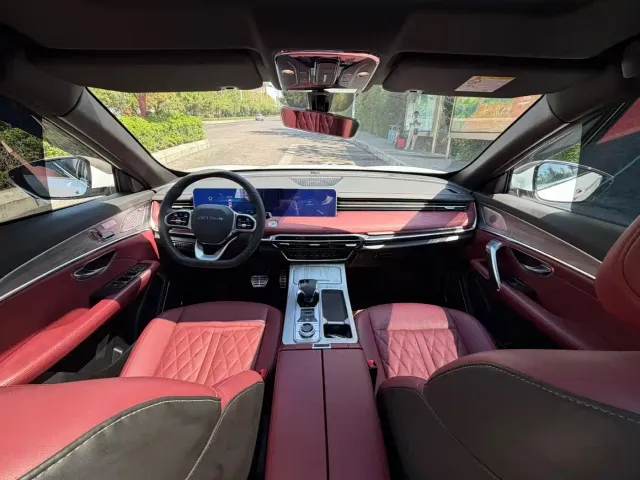 Jetour X70 Plus — Фото автомобиля 15
