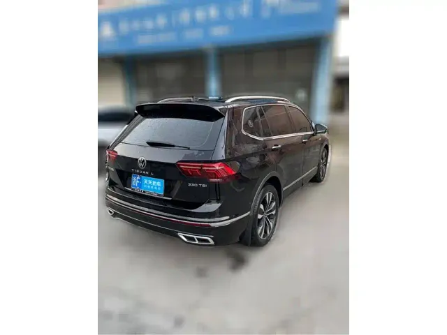 Volkswagen Tiguan L — Фото автомобиля 2