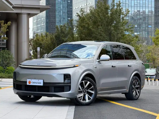 Фотография автомобиля — Li Auto L8