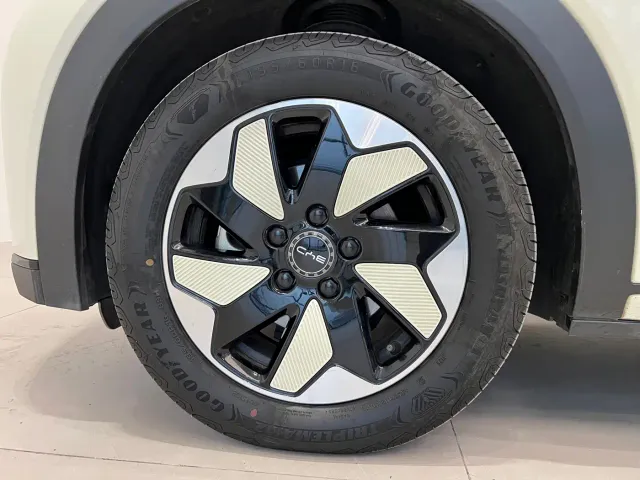 BYD Dolphin — Фото автомобиля 14