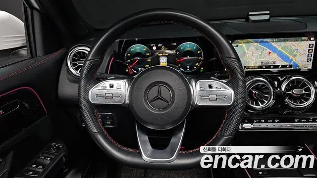 Mercedes-Benz GLB-Class — Фото автомобиля 13