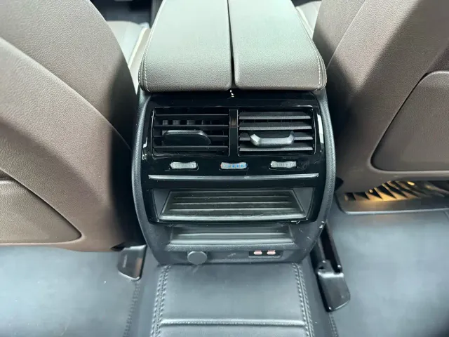 BMW 5 Series — Фото автомобиля 14
