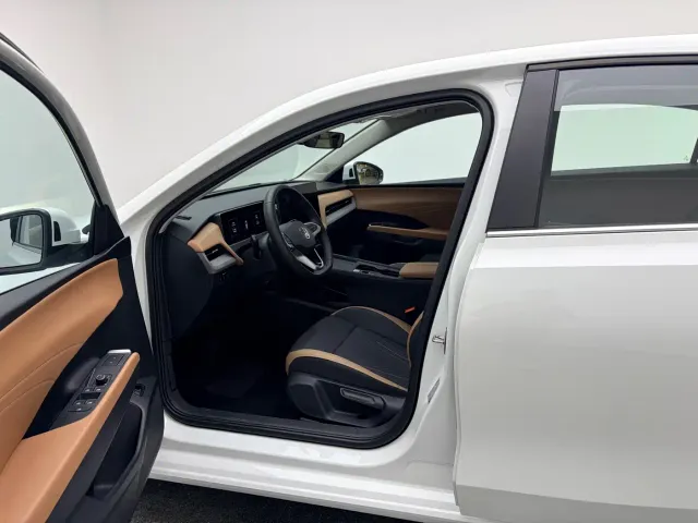 Volkswagen Sagitar — Фото автомобиля 9