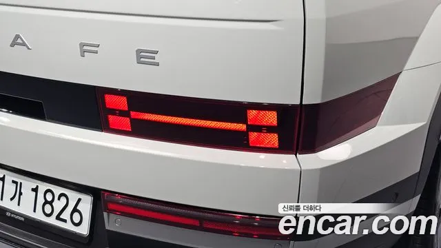 Hyundai Santa Fe MX5 — Фото автомобиля 8