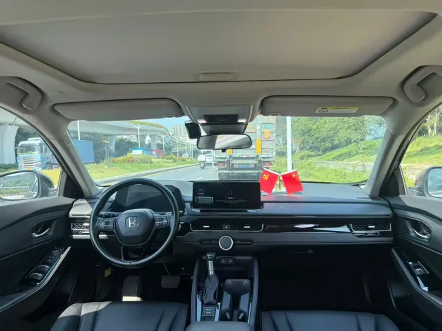 Honda Inspire — Фото автомобиля 10